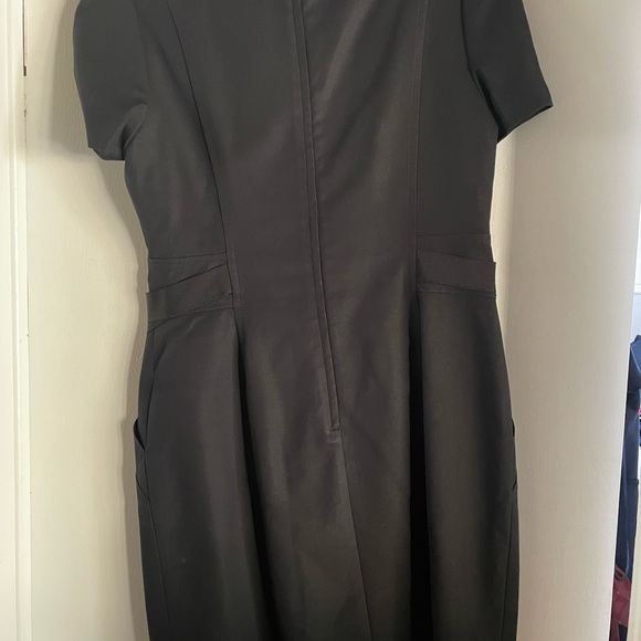 Tahari Black Dress size 12 - Picture 2 of 2